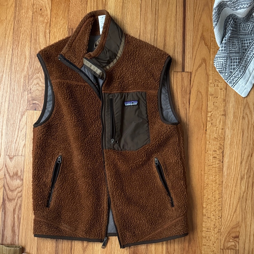 Patagonia Men's Chestnut Sherpa Vest